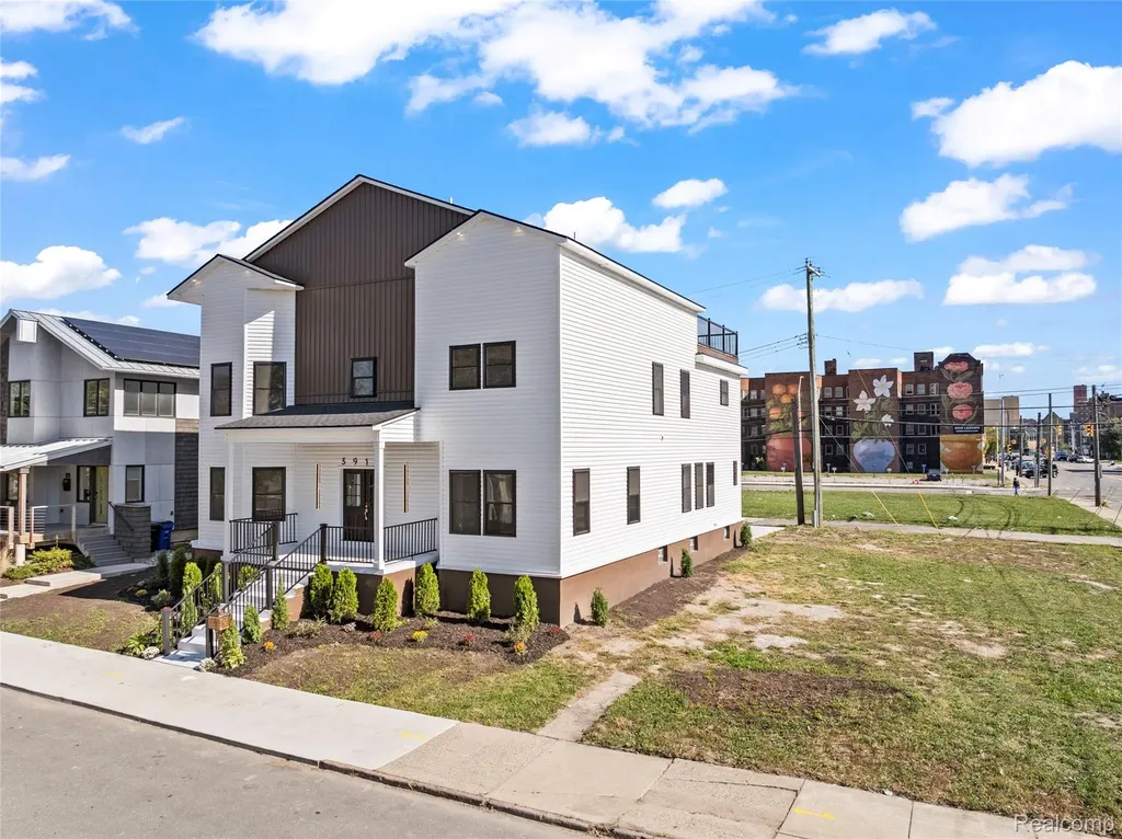 3912 4th Street Detroit City MI 48201
