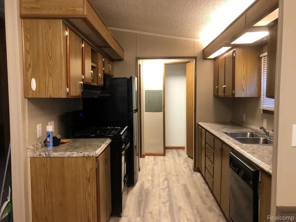 608 Holly Court Jonesville City MI 49250