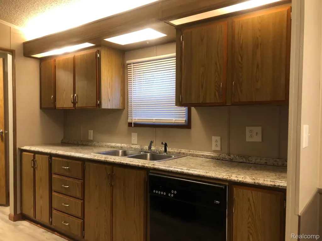 608 Holly Court Jonesville City MI 49250