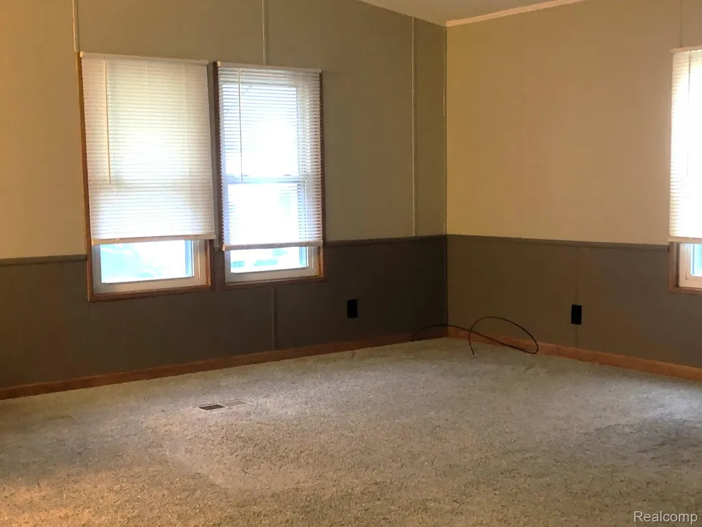 608 Holly Court Jonesville City MI 49250