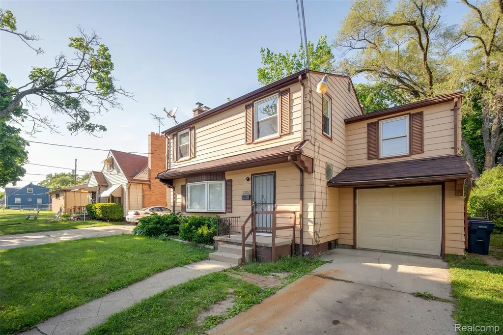 2952 Clement Street Flint City MI 48504