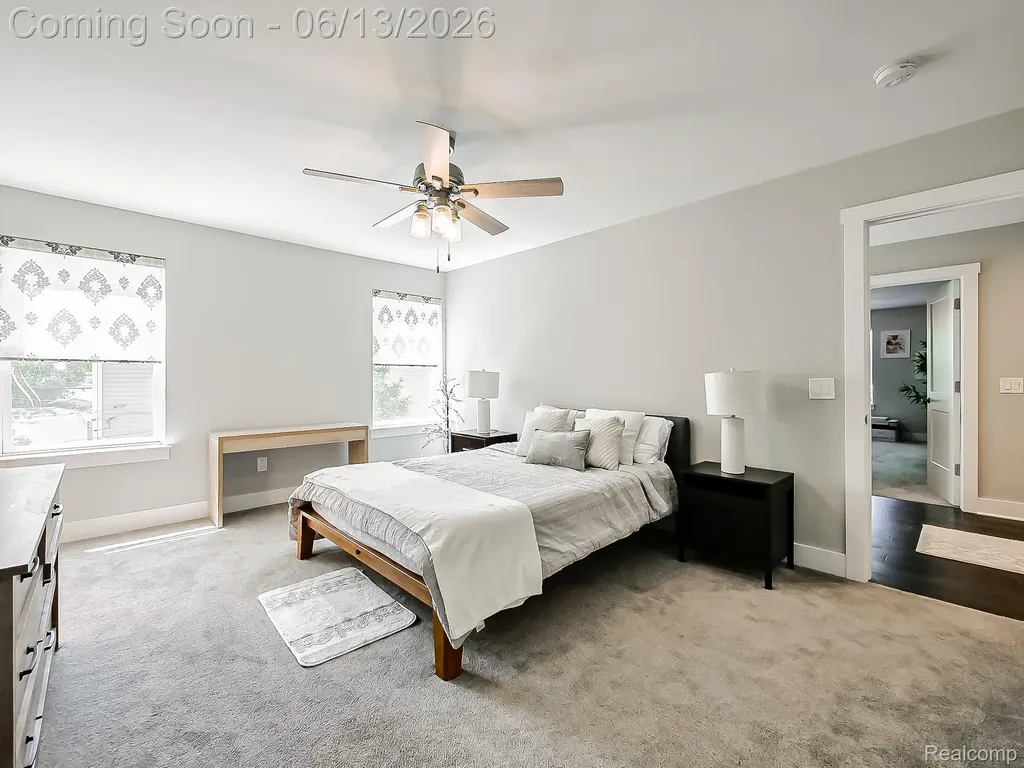 1724 Taylor Avenue Royal Oak City MI 48067