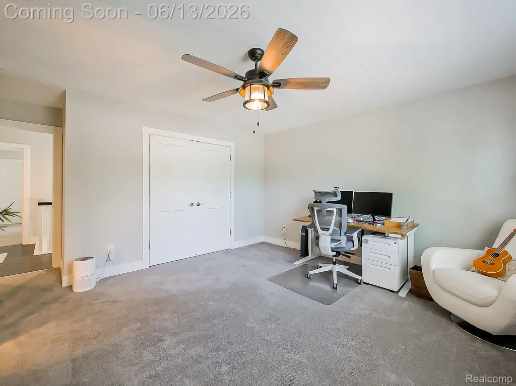 1724 Taylor Avenue Royal Oak City MI 48067