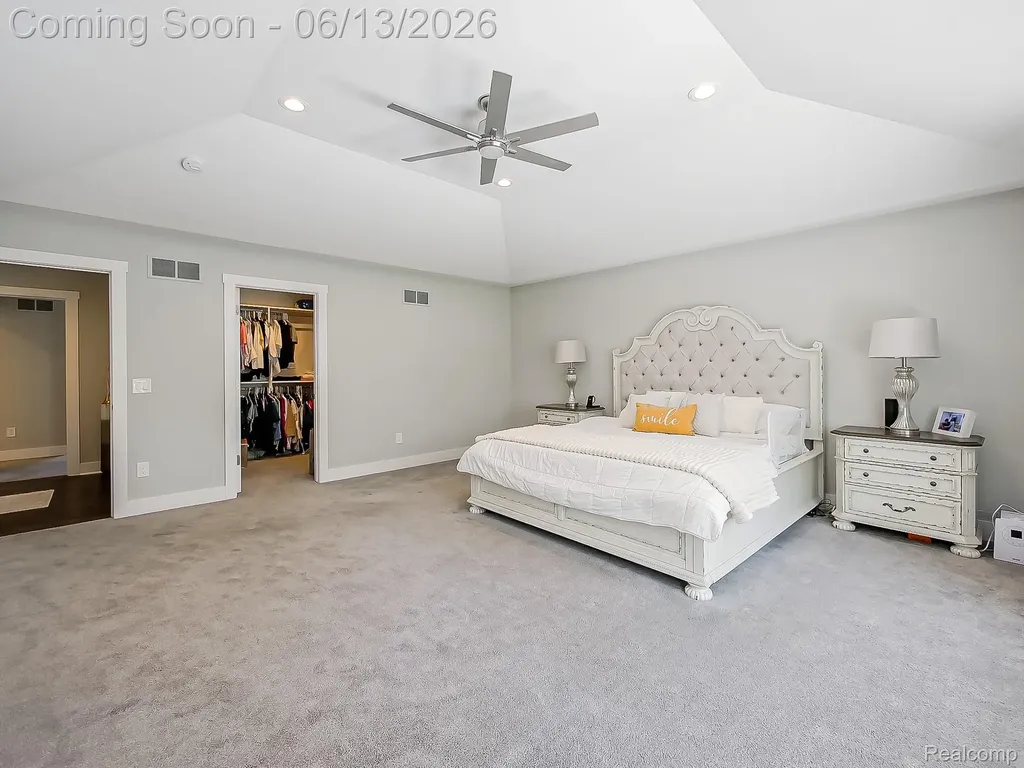 1724 Taylor Avenue Royal Oak City MI 48067