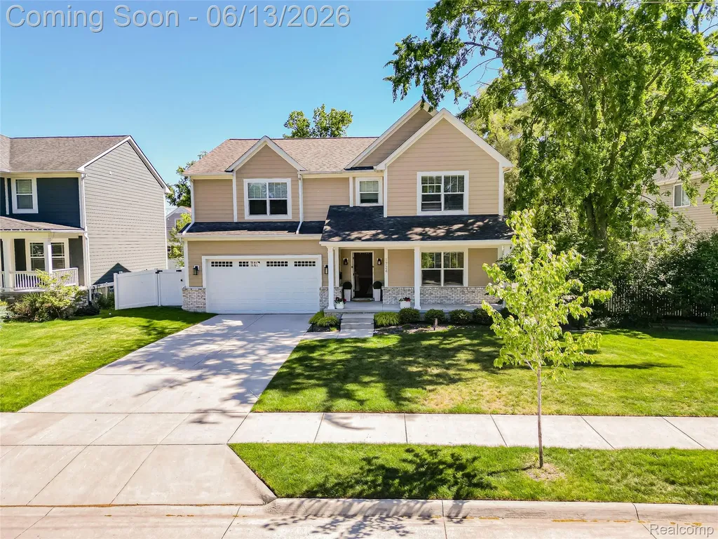 1724 Taylor Avenue Royal Oak City MI 48067