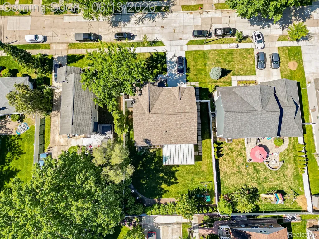 1724 Taylor Avenue Royal Oak City MI 48067