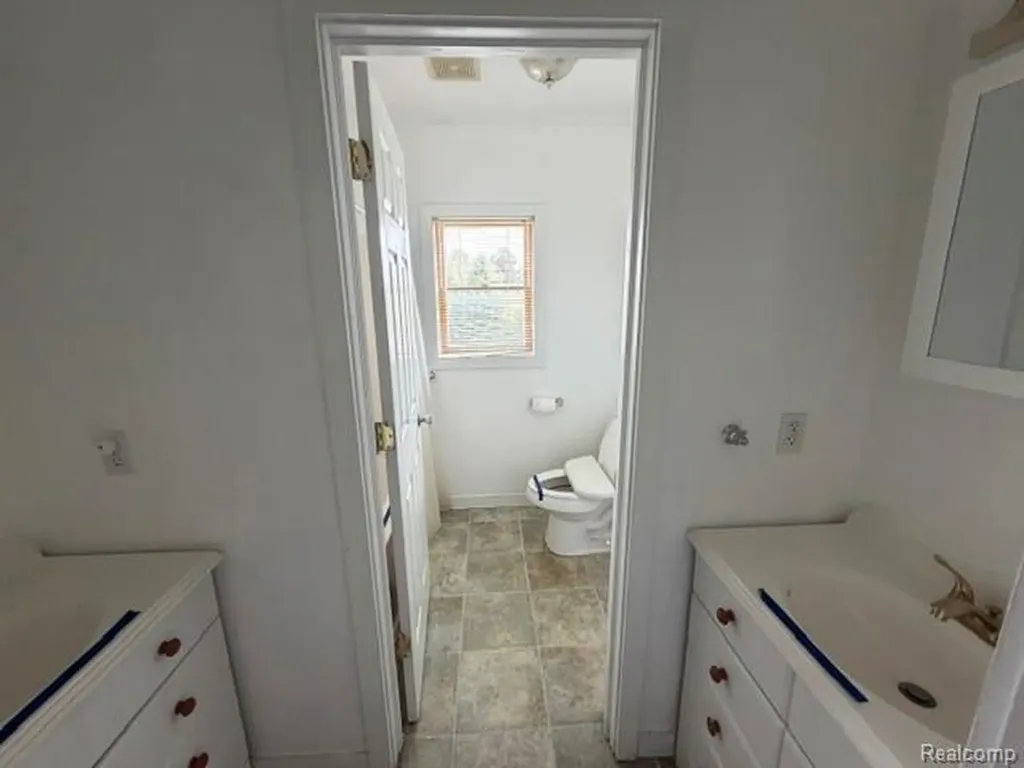 5983 Welch Road Emmett Township MI 48022