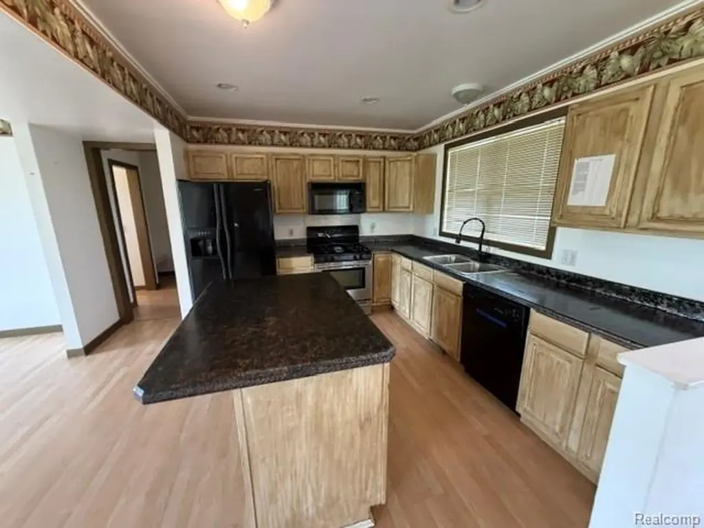 5983 Welch Road Emmett Township MI 48022
