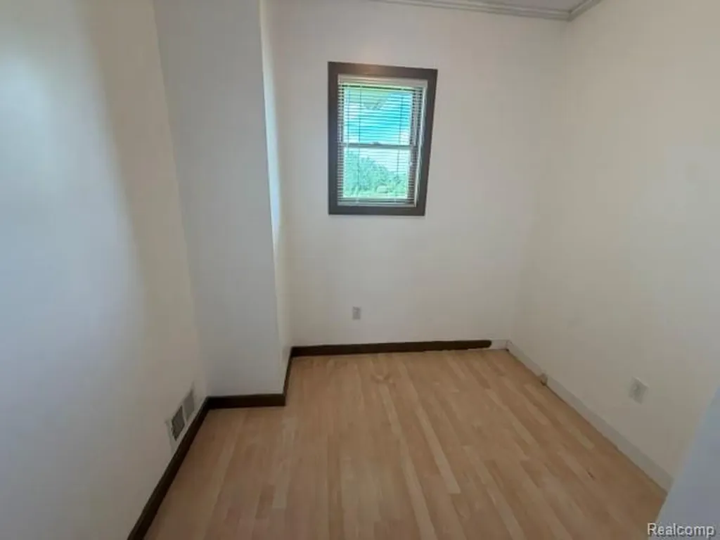 5983 Welch Road Emmett Township MI 48022