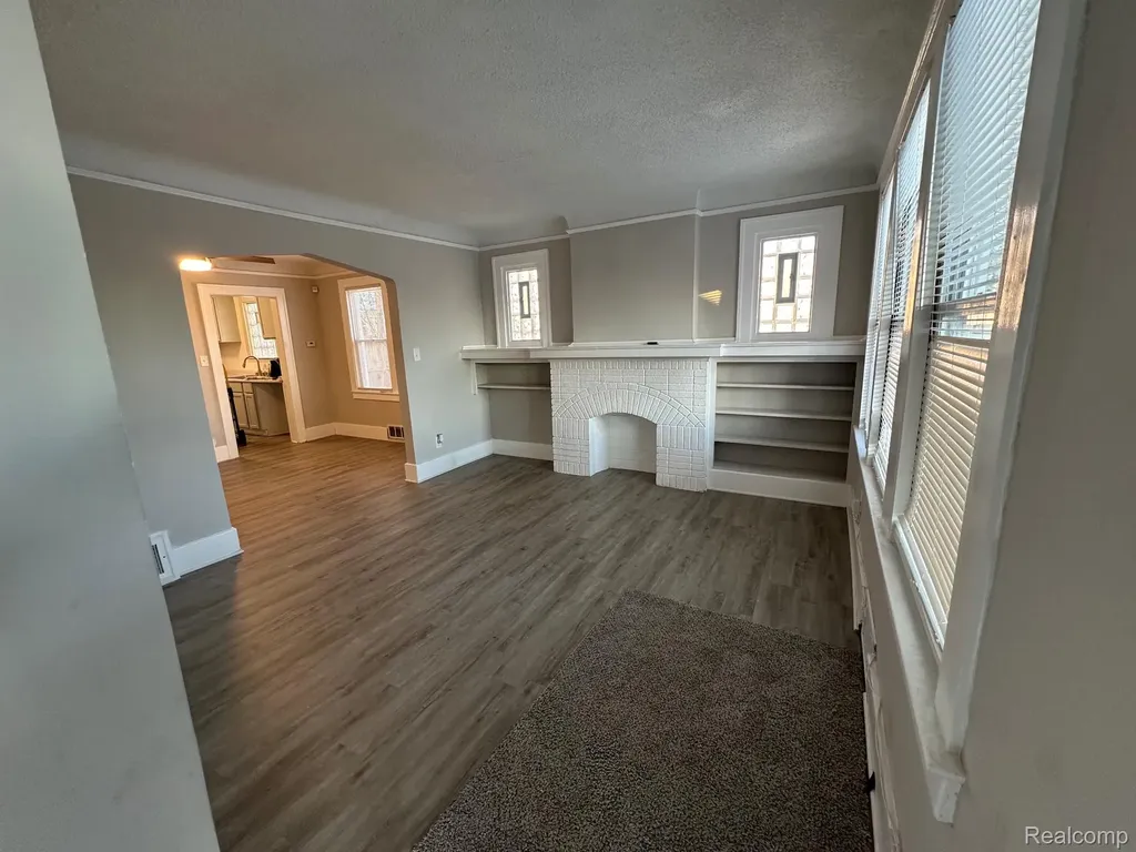 16659 San Juan Drive Detroit City MI 48221