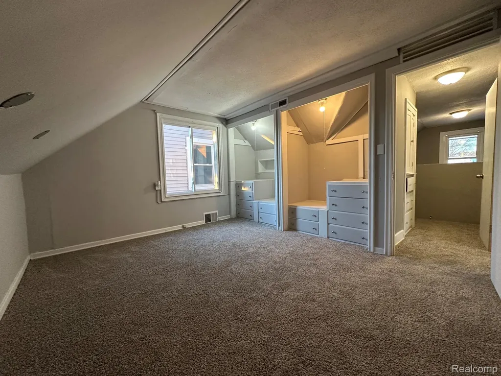 16659 San Juan Drive Detroit City MI 48221