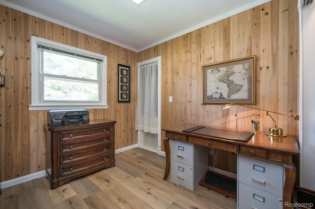 3402 Mahopac Drive Orion Charter Township MI 48360