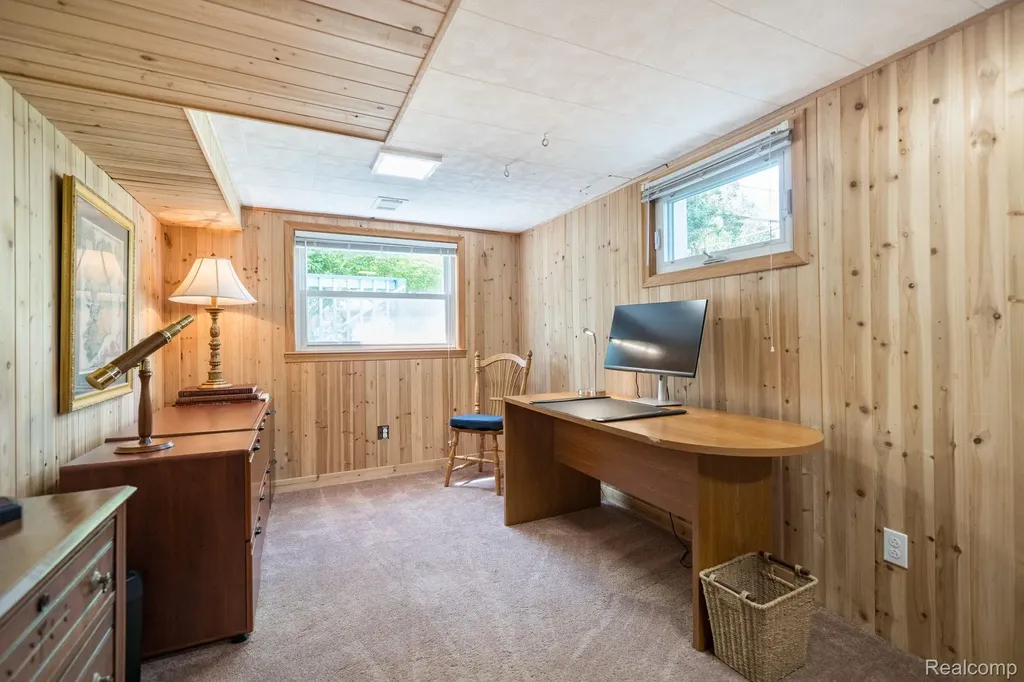 3402 Mahopac Drive Orion Charter Township MI 48360