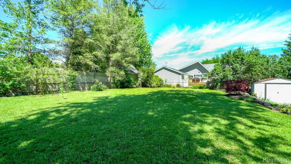 3402 Mahopac Drive Orion Charter Township MI 48360