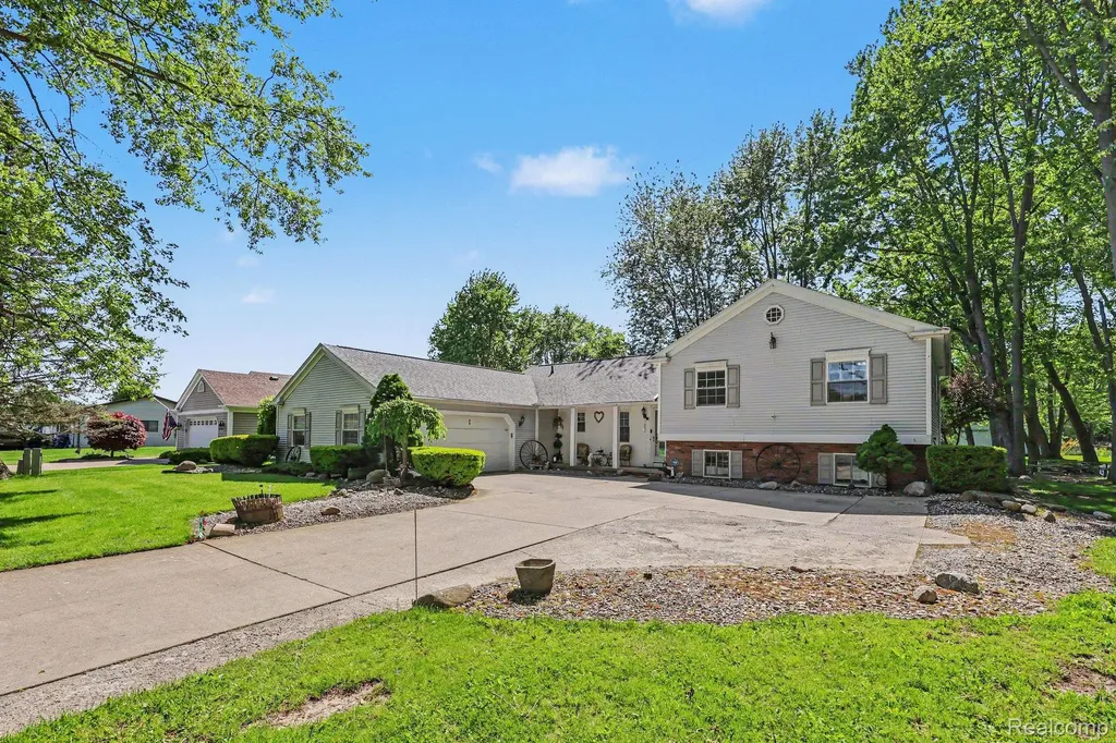 7020 Meldrum Road Ira Township MI 48023
