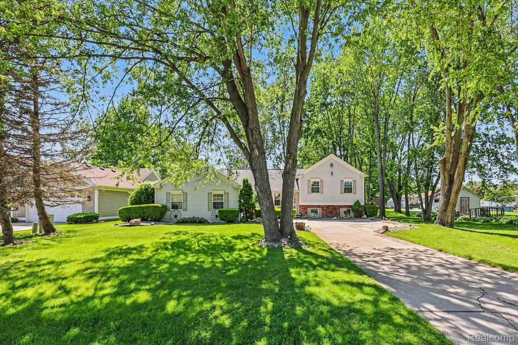 7020 Meldrum Road Ira Township MI 48023