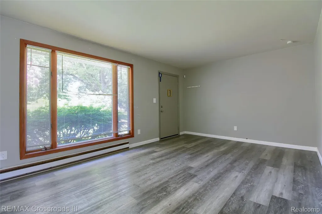 41509 Riggs Road Van Buren Charter Township MI 48111