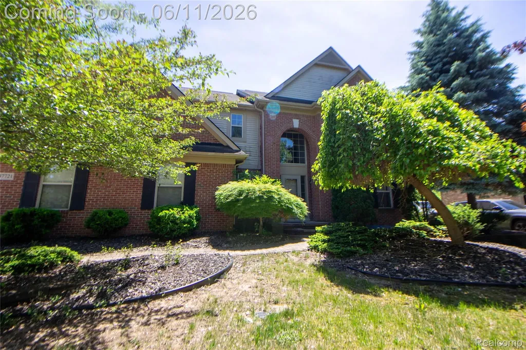 47721 Goff Court Canton Charter Township MI 48188