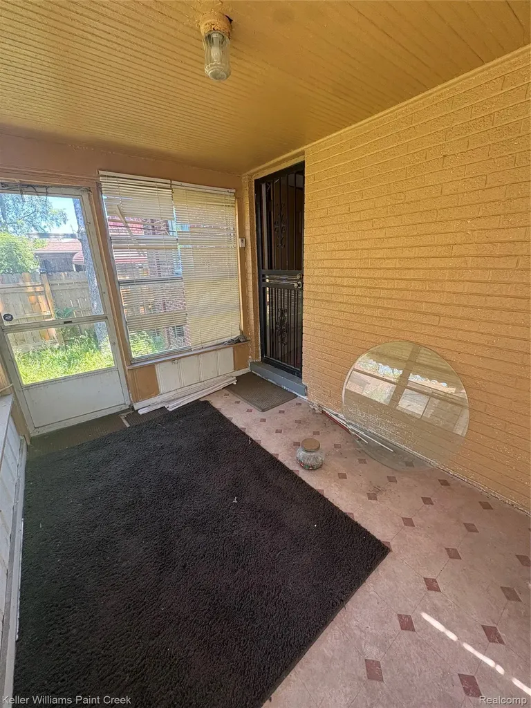 11981 Whitehill Street Detroit City MI 48224