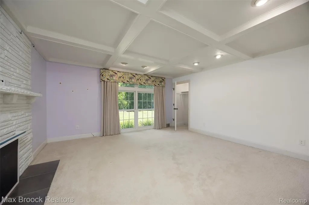 3797 S Darlington Road Bloomfield Charter Township MI 48301