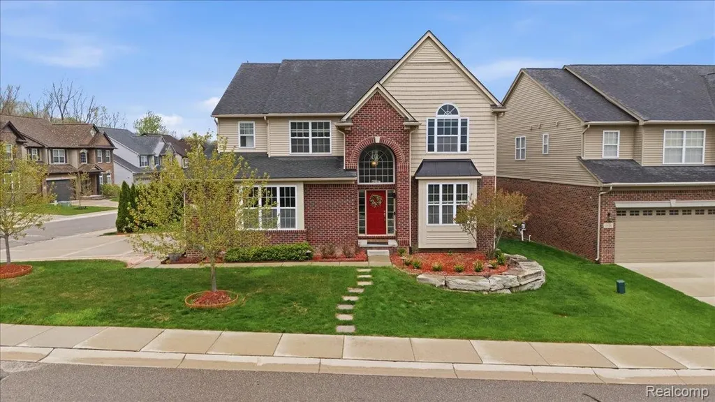 1114 Wales Drive Orion Charter Township MI 48359