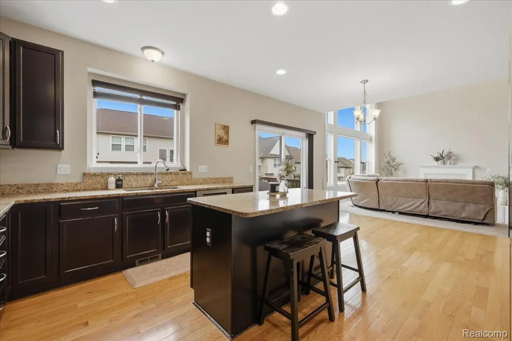 1114 Wales Drive Orion Charter Township MI 48359