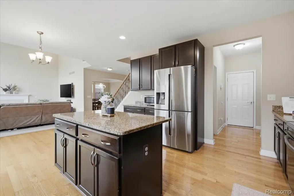 1114 Wales Drive Orion Charter Township MI 48359
