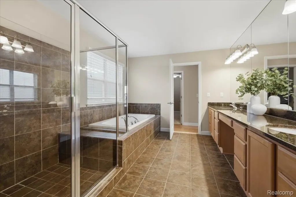 1114 Wales Drive Orion Charter Township MI 48359