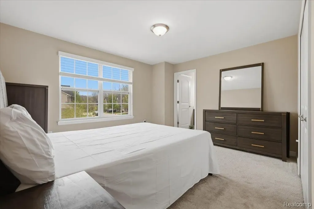 1114 Wales Drive Orion Charter Township MI 48359