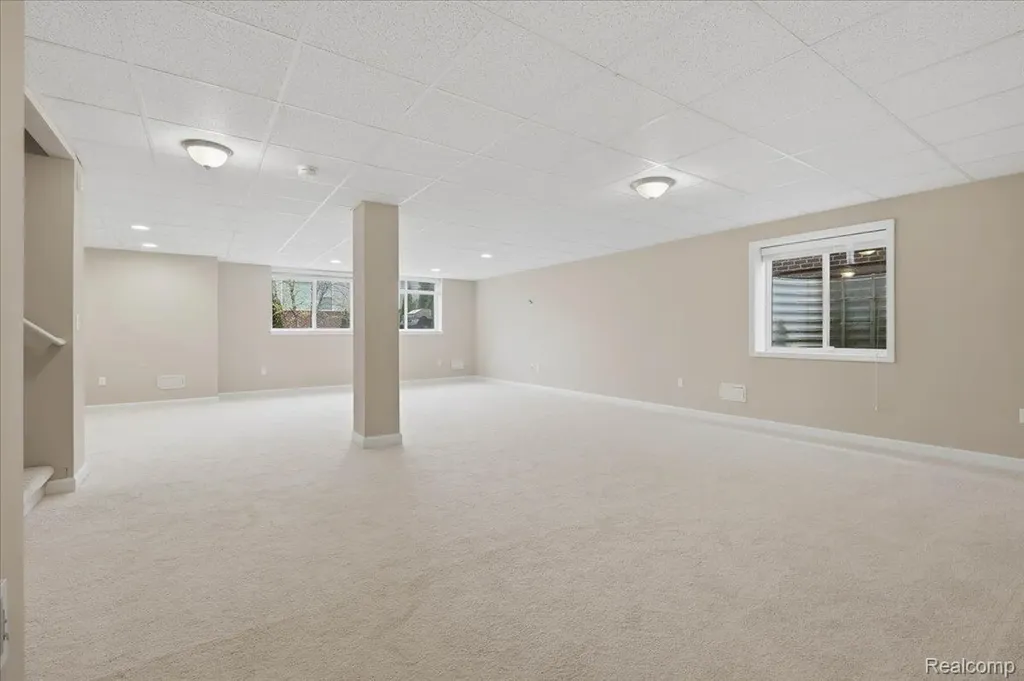 1114 Wales Drive Orion Charter Township MI 48359