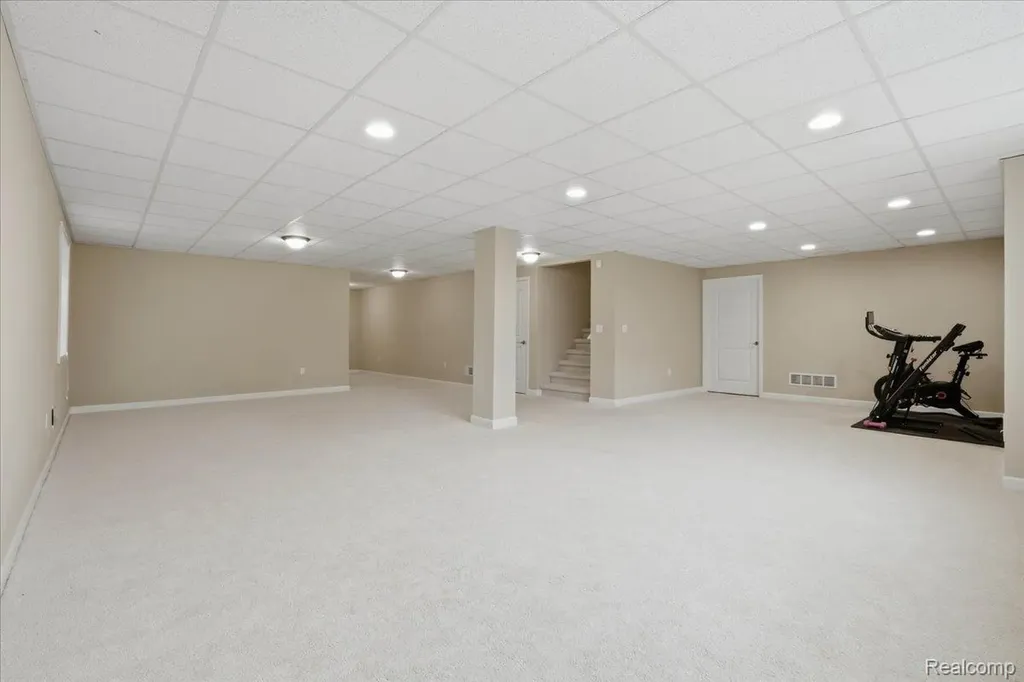1114 Wales Drive Orion Charter Township MI 48359