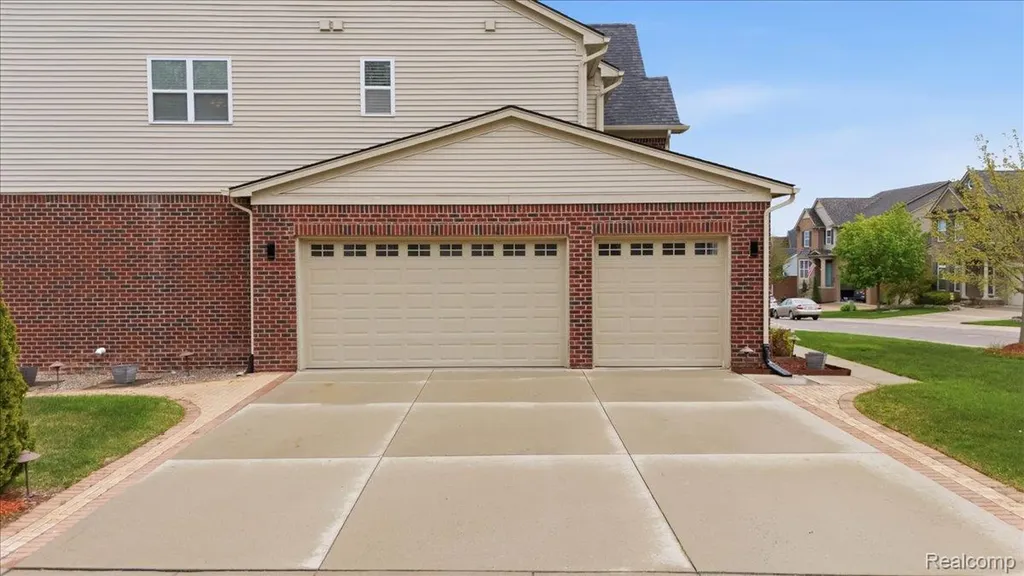 1114 Wales Drive Orion Charter Township MI 48359