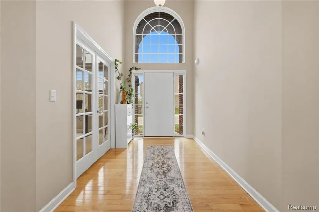 1114 Wales Drive Orion Charter Township MI 48359