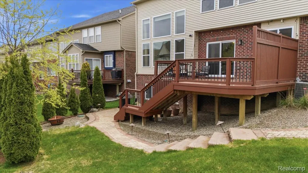 1114 Wales Drive Orion Charter Township MI 48359