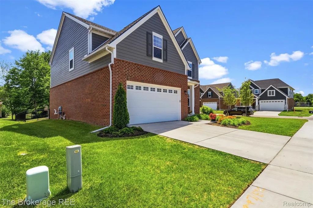 45931 Spruce Plymouth Charter Township MI 48170