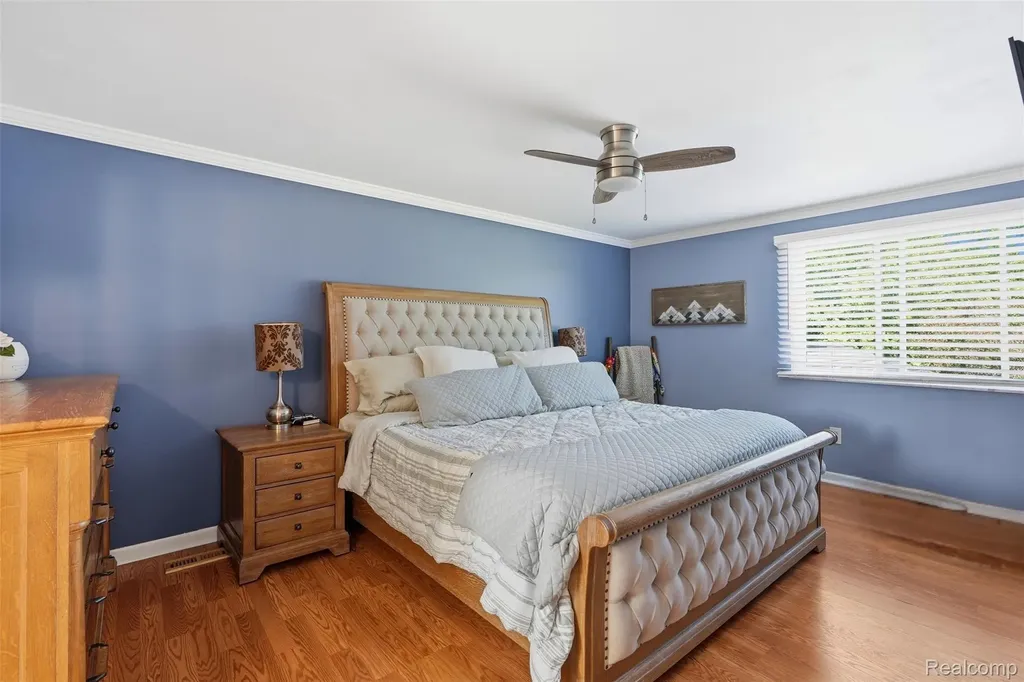 2351 Recreation Drive West Bloomfield Charter Township MI 48324