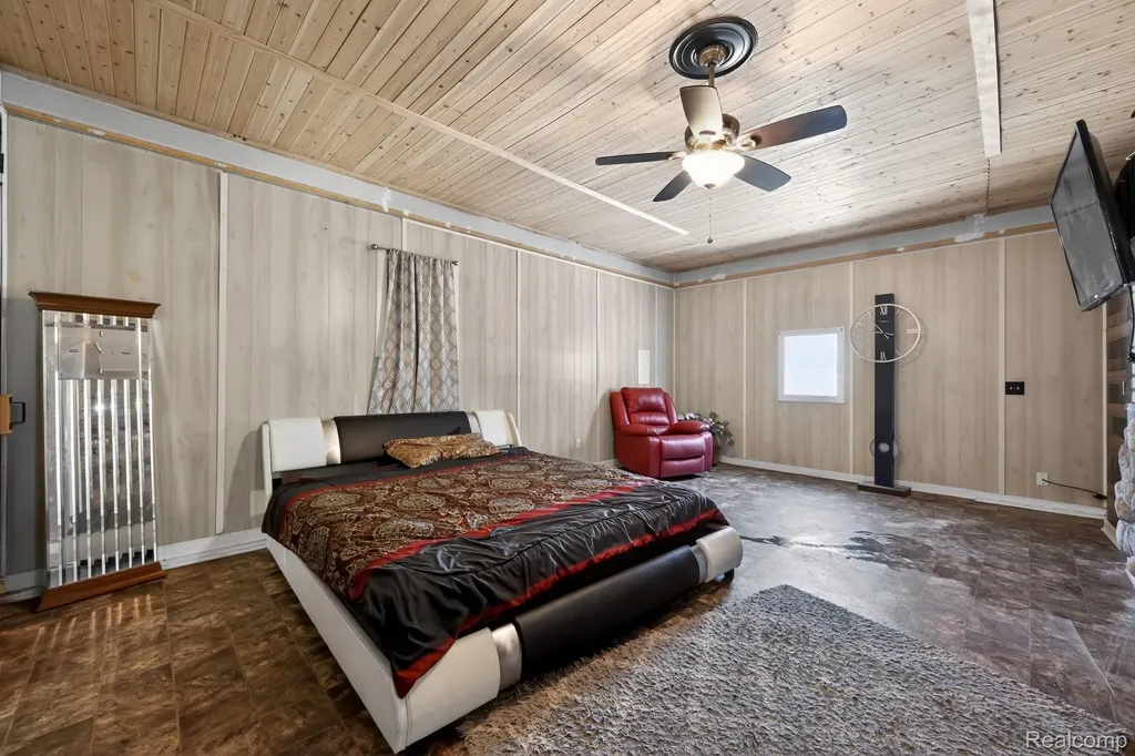 220 Meadow Lane Summit Township MI 49203