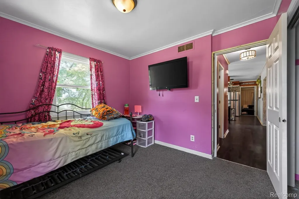 220 Meadow Lane Summit Township MI 49203