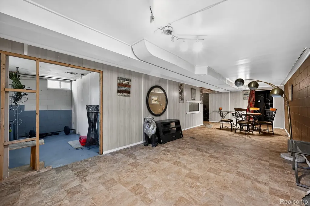 220 Meadow Lane Summit Township MI 49203