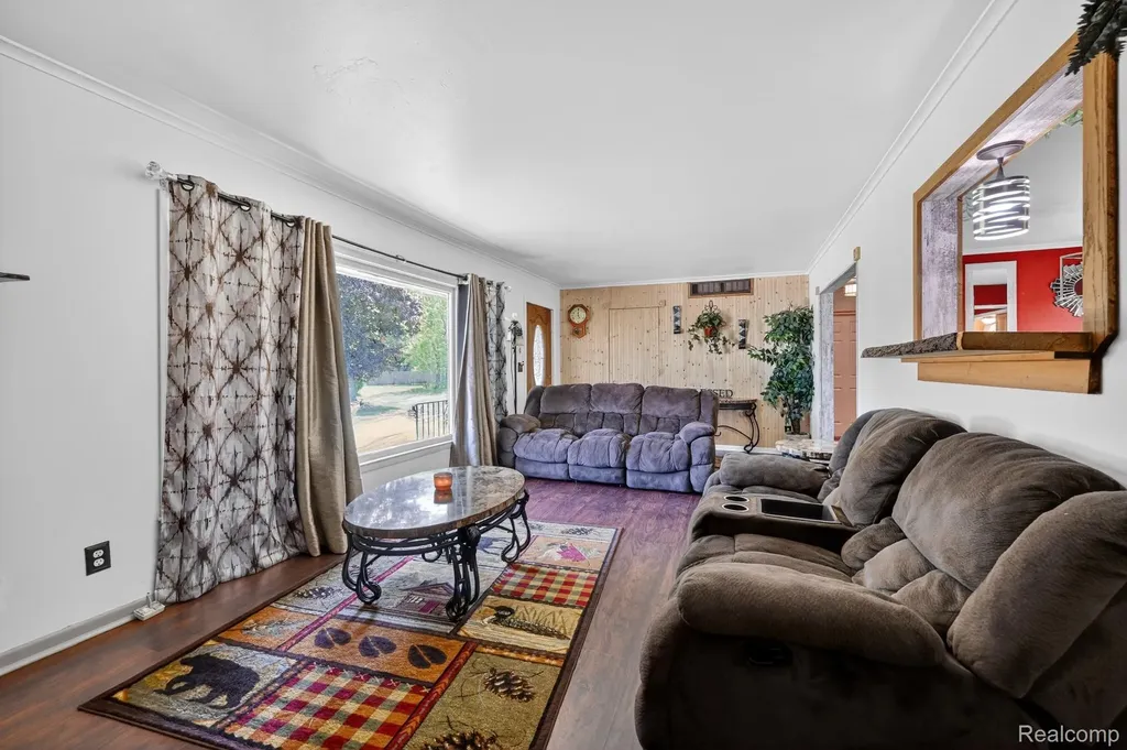 220 Meadow Lane Summit Township MI 49203