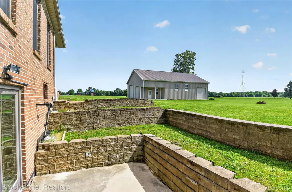 75230 Cryderman Road Richmond Township MI 48062