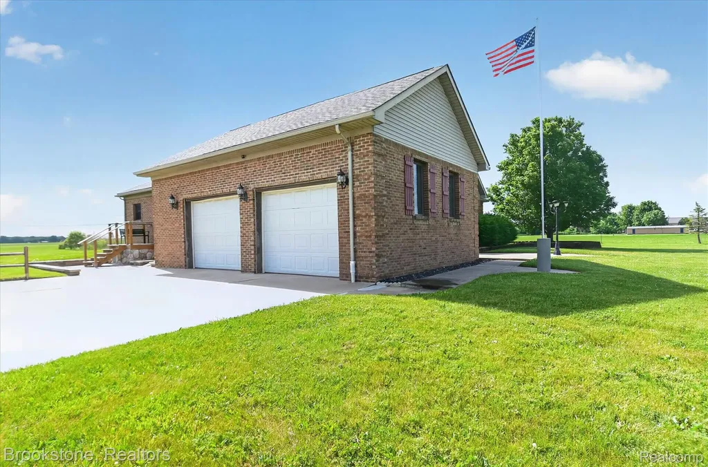 75230 Cryderman Road Richmond Township MI 48062