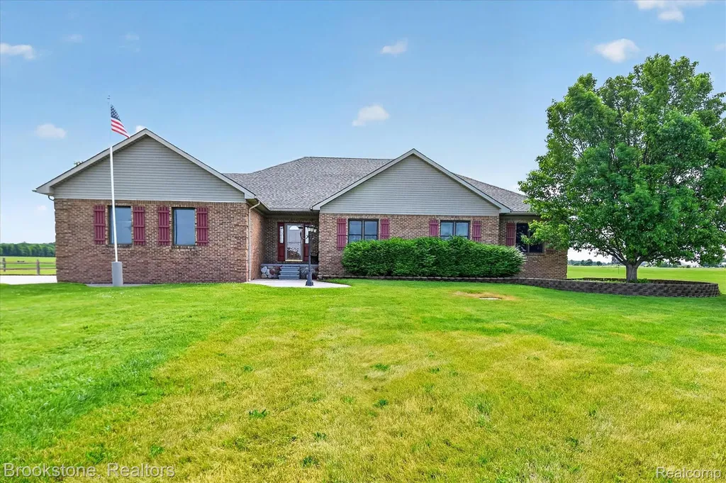 75230 Cryderman Road Richmond Township MI 48062