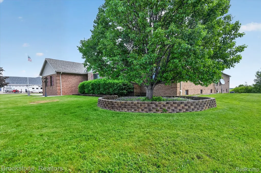 75230 Cryderman Road Richmond Township MI 48062