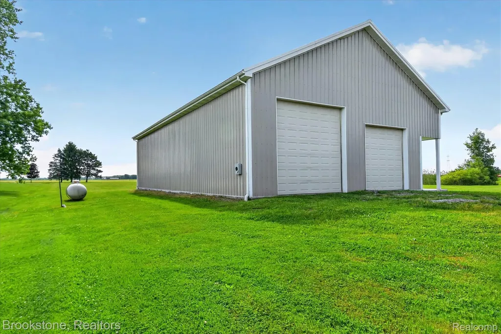 75230 Cryderman Road Richmond Township MI 48062