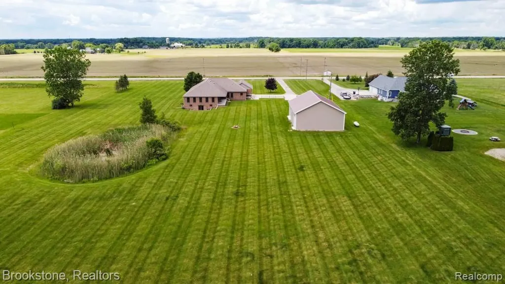 75230 Cryderman Road Richmond Township MI 48062