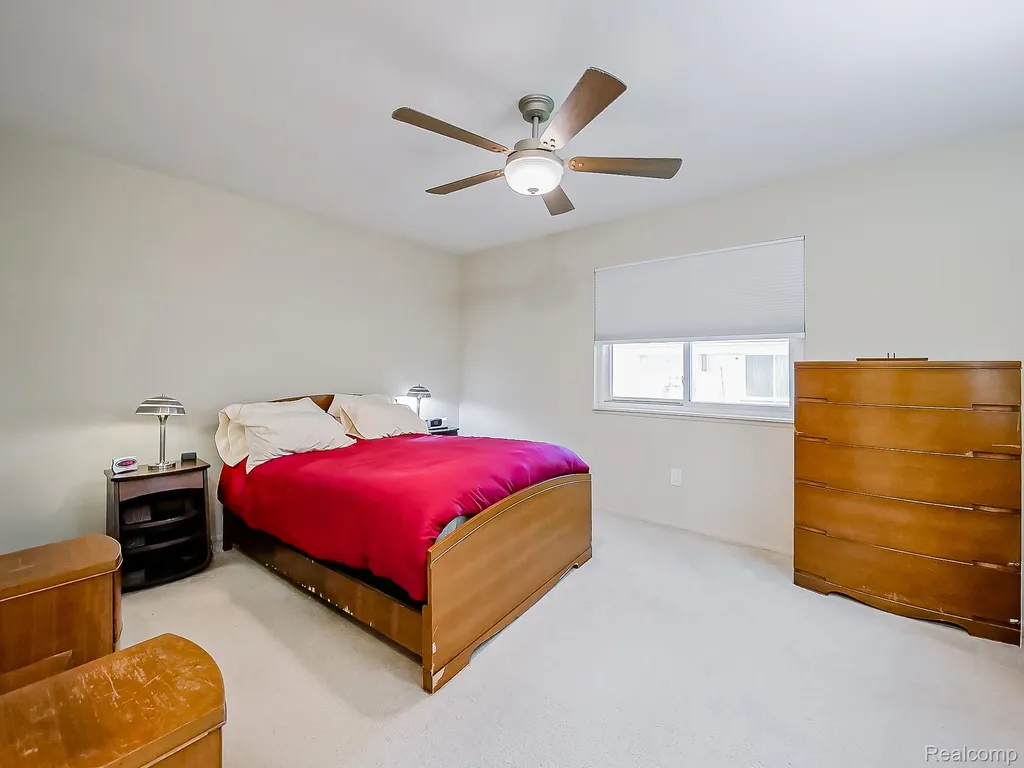 26619 Franklin Pointe Drive Southfield City MI 48034
