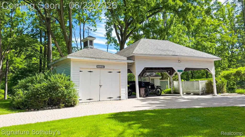 410 N Eagle Street Marshall City MI 49068