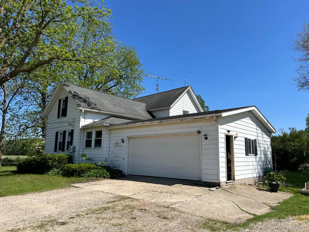 1464 S Force Road Attica Township MI 48412