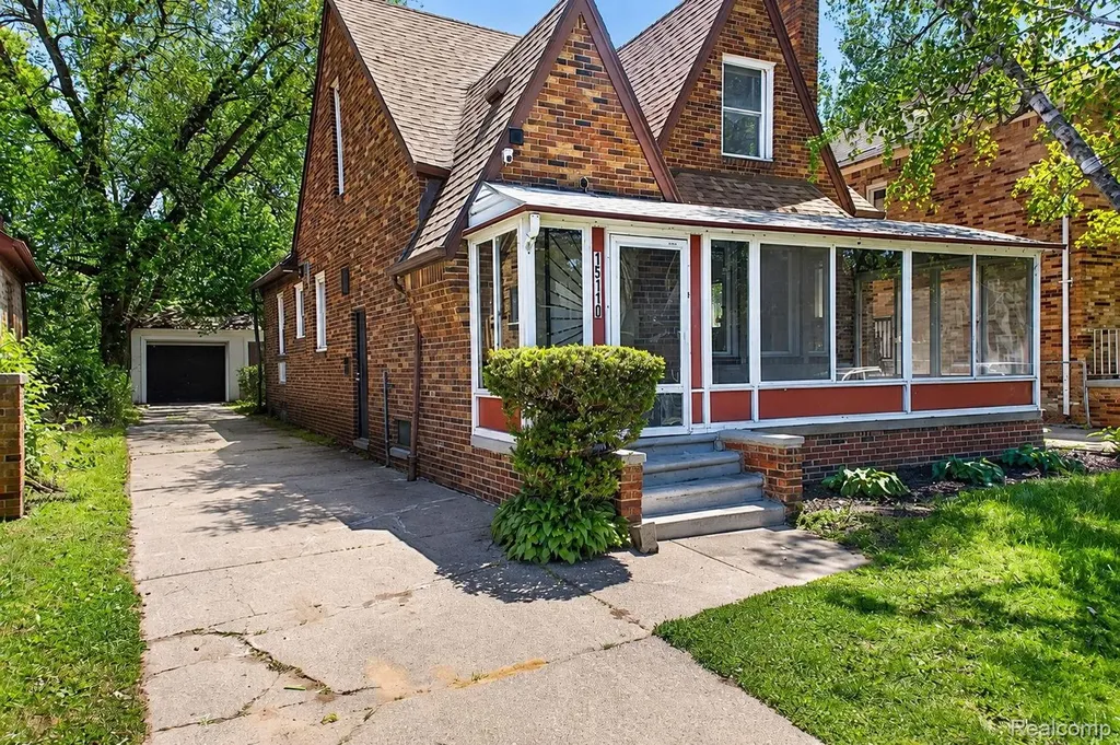 15110 Cruse Street Detroit City MI 48227
